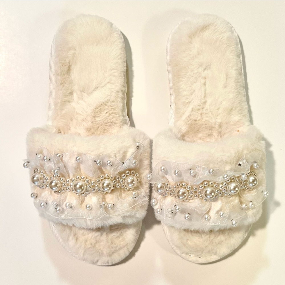 Ivory Fuzzy Bridal Slippers with Tulle & Pearls
